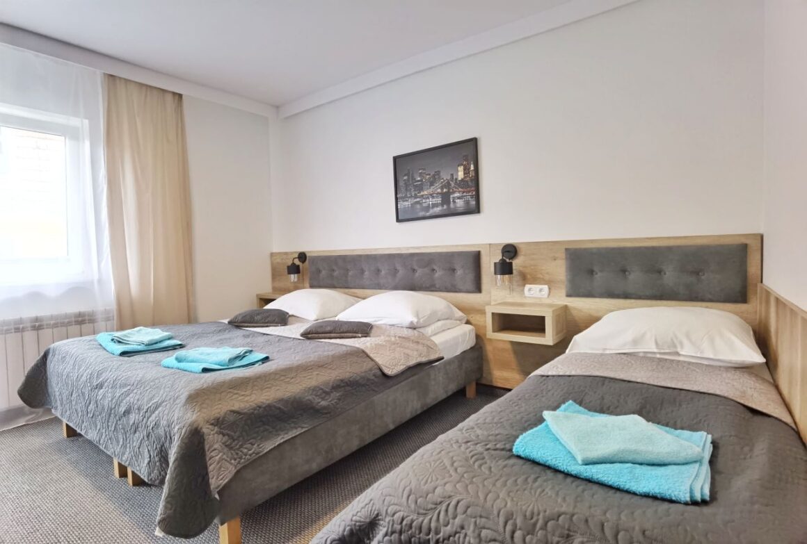 Pokój 3 osobowy nr 2