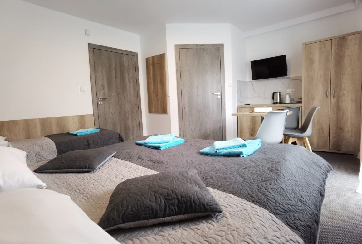 Pokój 3 osobowy nr 2