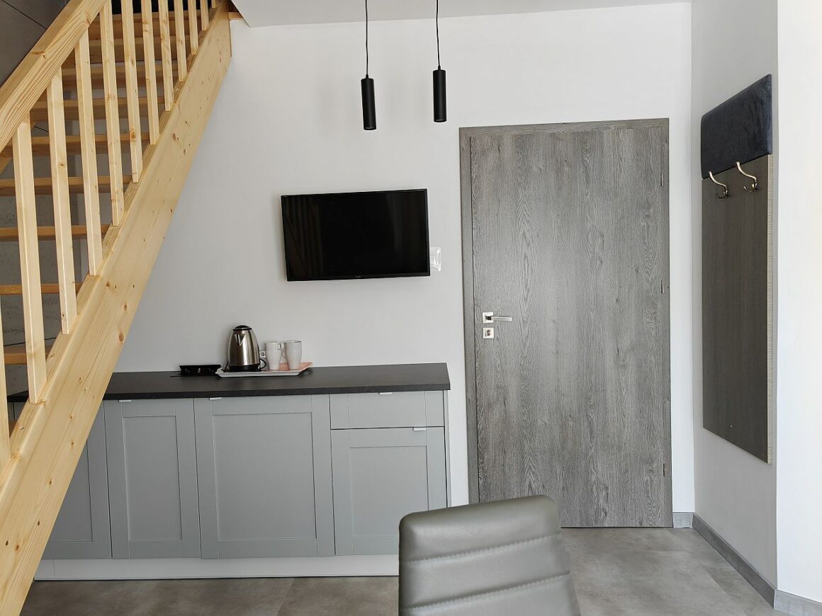 Studio 4 -6 osobowe nr 8